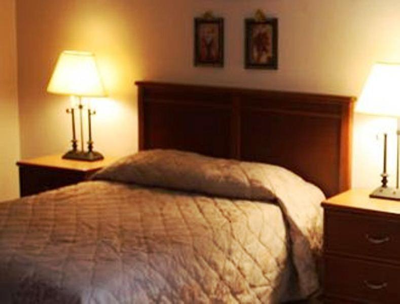 Beach And Town Motel Голливуд Номер фото